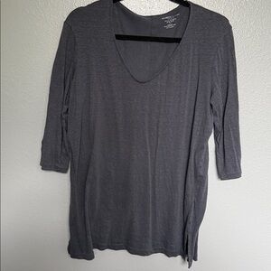 MAJESTIC FILATURES size 2 Gray 3/4 Sleeve Top